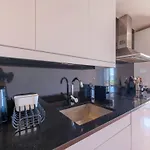 Breathtaking River-city View Two Private Terraces 3 Bedrooms And 3 Bathrooms 17th Century Building Bica Chiado District شقة *