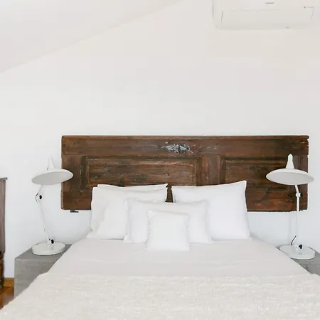 Bica Chiado Riverside Terrace Retreat Apartment