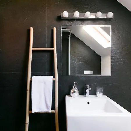 Apartment Bica Chiado Riverside Terrace Retreat Lisbon