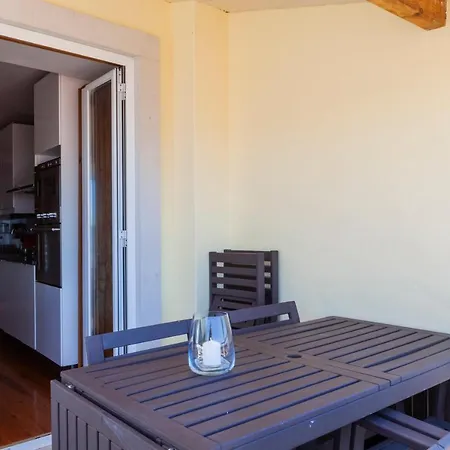 Bica Chiado Riverside Terrace Retreat Apartment *