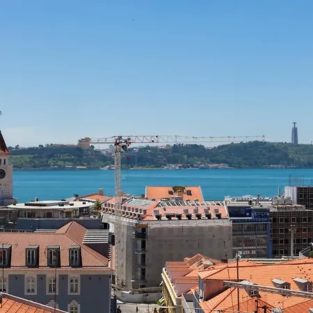 Bica Chiado Riverside Terrace Retreat Apartment *