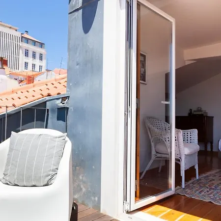 Bica Chiado Riverside Terrace Retreat * Lisbon
