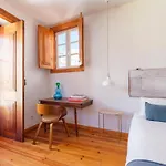 Breathtaking River-city View Two Private Terraces 3 Bedrooms And 3 Bathrooms 17th Century Building Bica Chiado District Лісабон